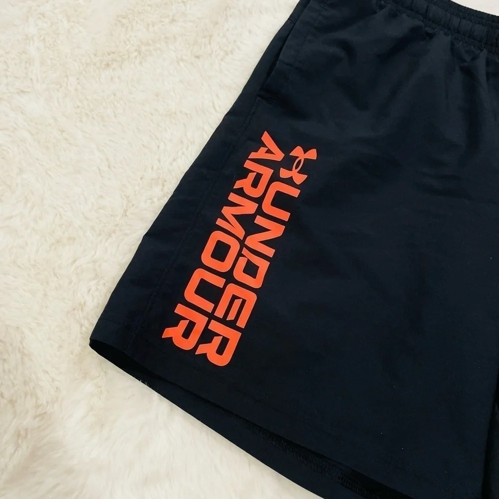 Under Armour Loose Fit Black Red Orange Casual Athletic Gym Shorts Youth Size XL